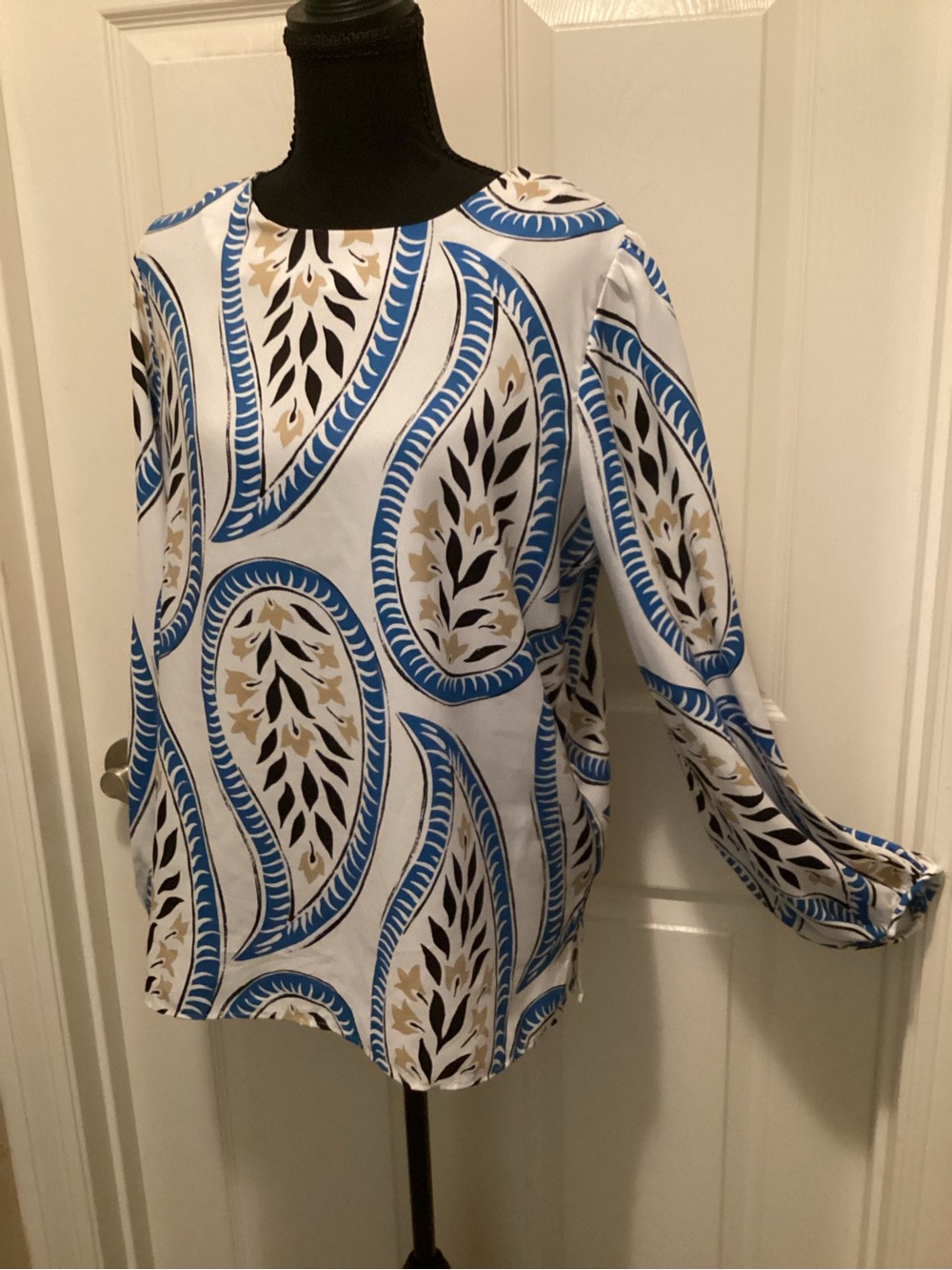 C53. Ann Taylor White Blouse with Blue and Tan Paisley Motif